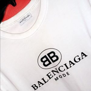 Balenciaga Mode T-Shirt